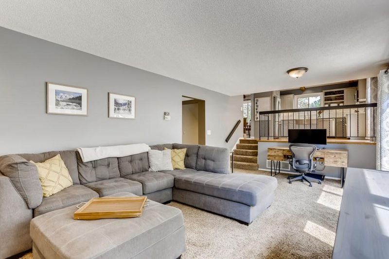 4518 Pleasant Dr, Arden Hills, MN 55112