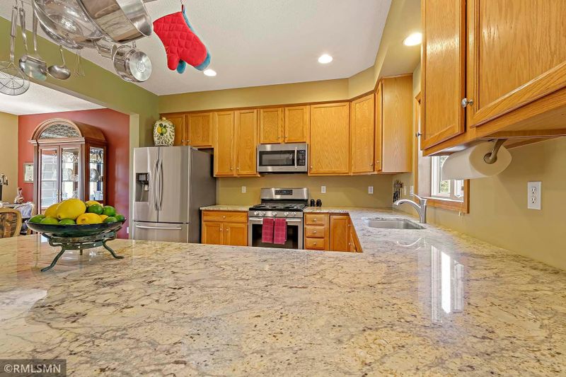 1831 Mooers Ave, Shakopee, MN 55379
