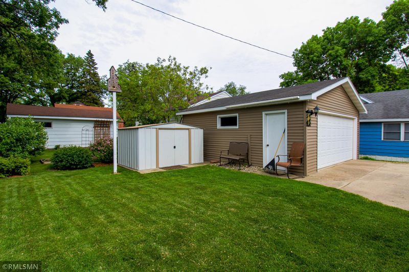 910 N Buse St, Fergus Falls, MN 56537