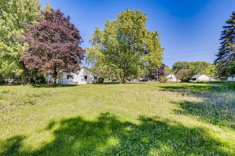 16216 Gleason, Minnetonka, MN 55391