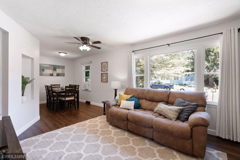 51 Center Rd, Circle Pines, MN 55014