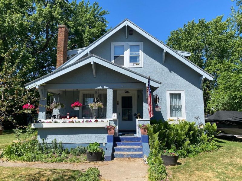 207 Park Ave N, Park Rapids, MN 56470