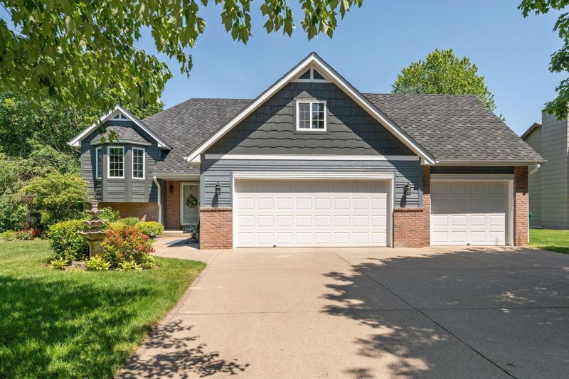 4801 106th Ln NE, Circle Pines, MN 55014