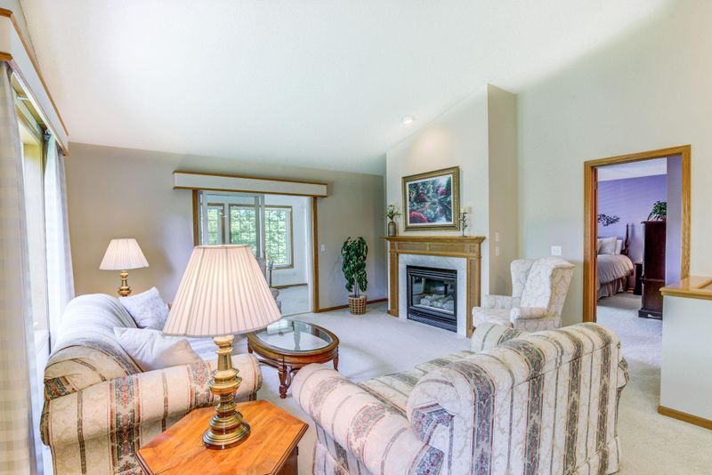 6339 Upland Ln N, Maple Grove, MN 55311