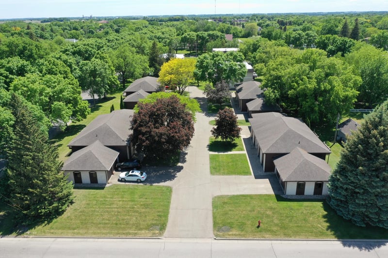 1500 Black Oak Ave #1-4, Montevideo, MN 56265
