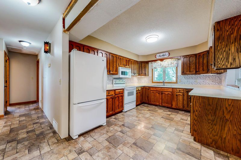 51279 State Highway 251, Austin, MN 55912