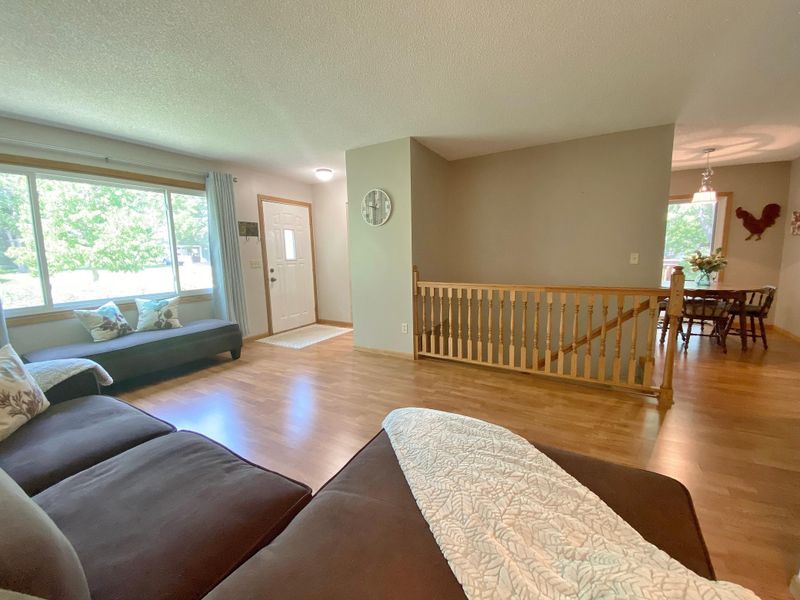 23511 Degardner Cir NW, Saint Francis, MN 55070