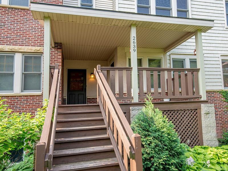 2639 5th Ave S, Minneapolis, MN 55408