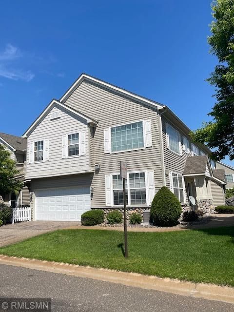 1959 Bluestem Ln, Shoreview, MN 55126