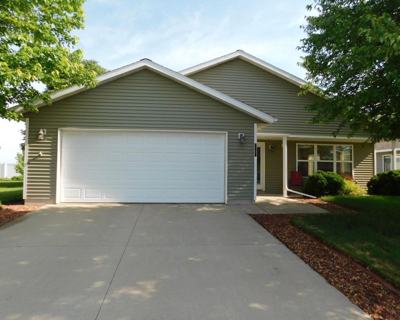 6757 24th St N, Saint Cloud, MN 56303
