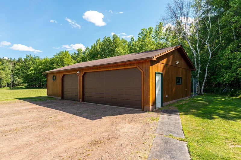 3185 Ahmat Rd, Barnum, MN 55707