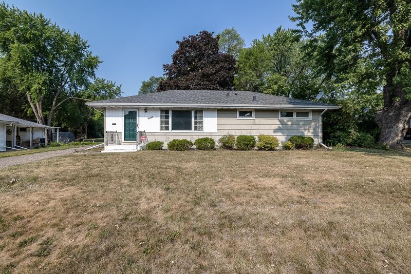 10338 Harriet Ave S, Bloomington, MN 55420