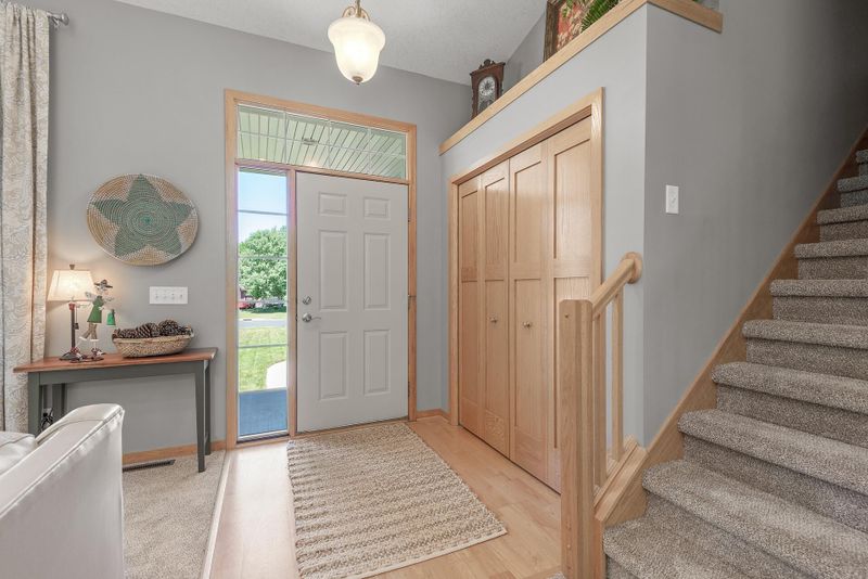 10449 Kalland Ln NE, Hanover, MN 55341
