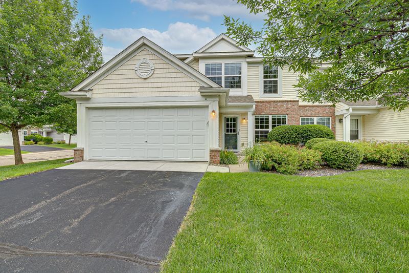 4840 149th St N #4, Hugo, MN 55038