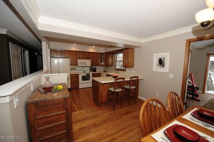 2121 Viking Dr NW, Rochester, MN 55901