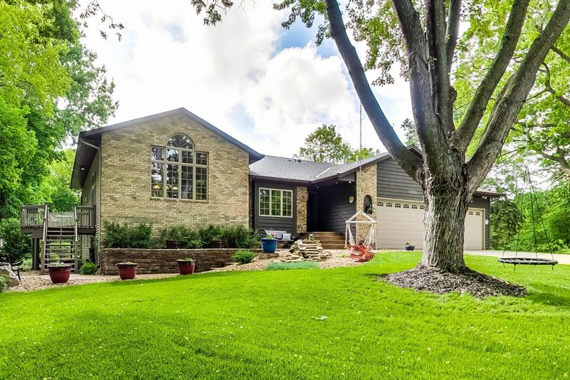 13000 Oakview Ln N, Dayton, MN 55327