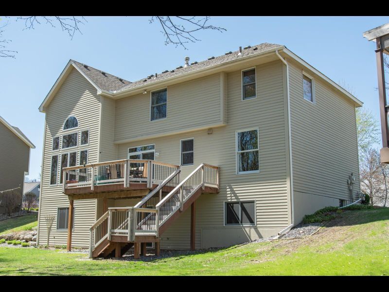 15253 Elm Rd, Maple Grove, MN 55311