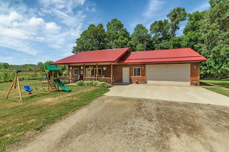 18419 Upper Spunk Lake Rd, Avon, MN 56310