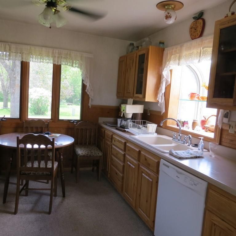 34 Garden Cir, Babbitt, MN 55706