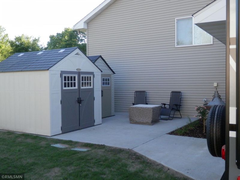 13263 Monroe Dr, Becker, MN 55308