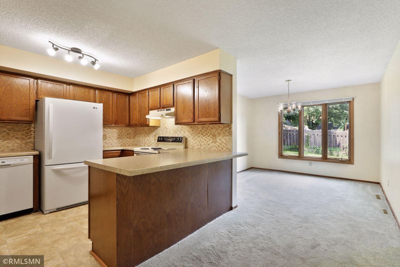 4165 Hilltop Point #106, Eagan, MN 55123