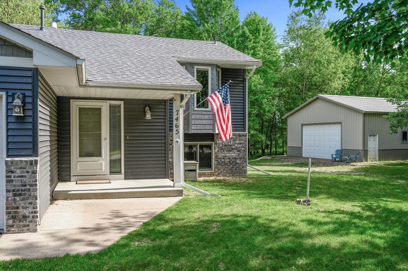 7465 220th Ave NE, Wyoming, MN 55092