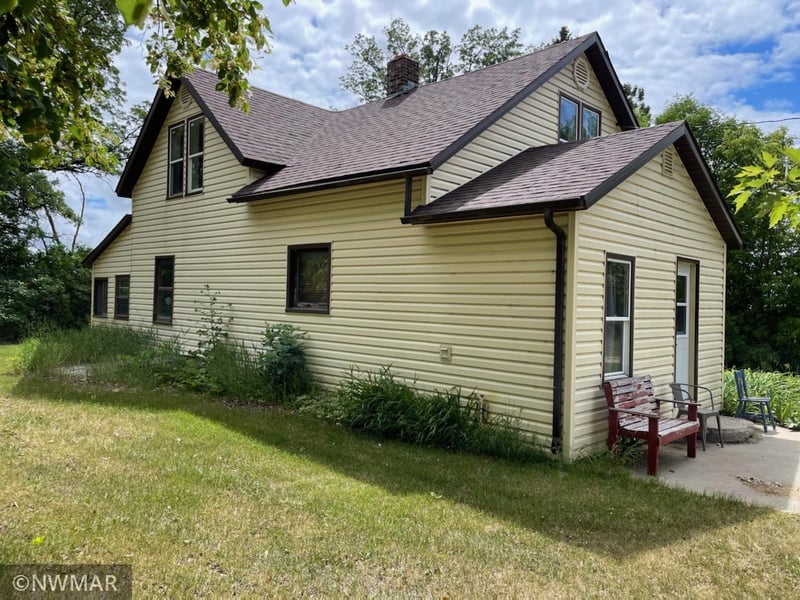 44634 400th Ave SE, Lengby, MN 56651