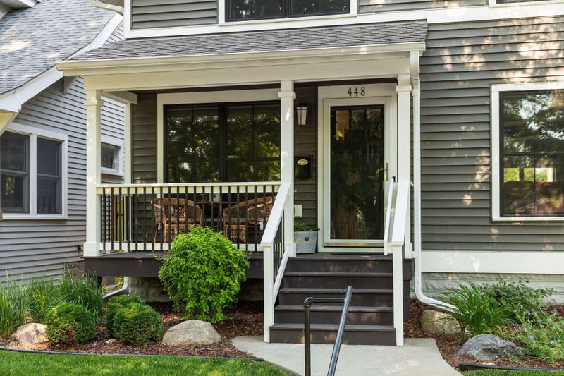 448 Warwick St, Saint Paul, MN 55105