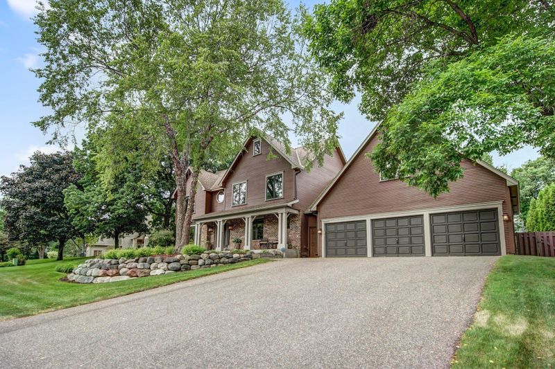 13655 Guild Ave, Apple Valley, MN 55124