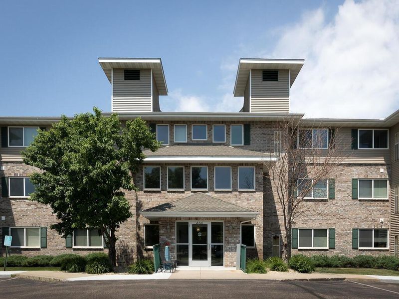 16510 Tranquility Ct SE #202, Prior Lake, MN 55372