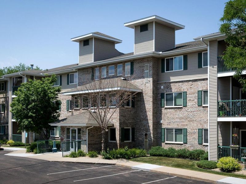 16510 Tranquility Ct SE #202, Prior Lake, MN 55372