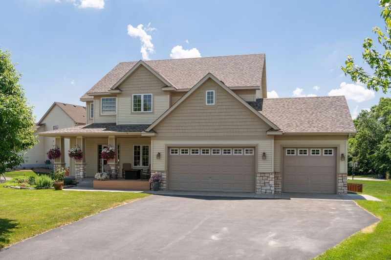 1909 Cattle Ct, Buffalo, MN 55313