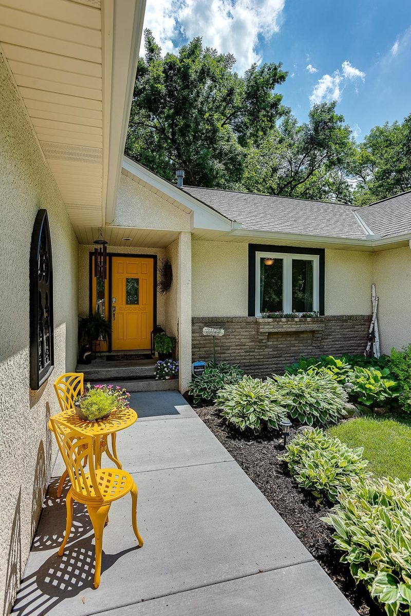 21133 Gypsy Valley Rd, Nowthen, MN 55303
