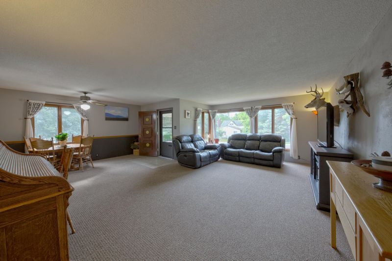 409 NW 13th St, Grand Rapids, MN 55744