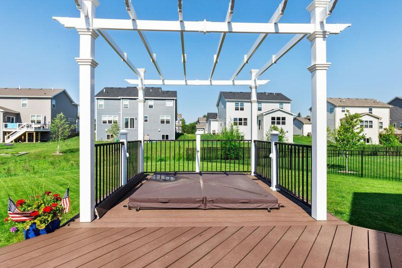 3615 Wright St, Stillwater, MN 55082