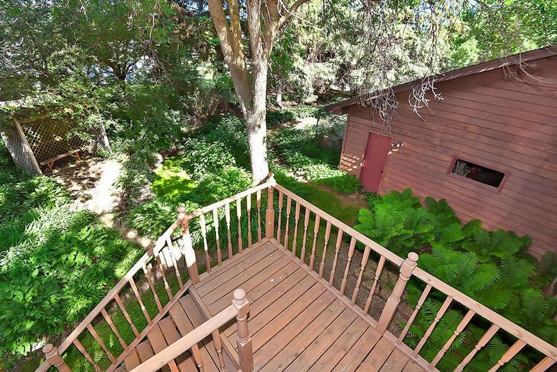 1427 18th St SW, Faribault, MN 55021