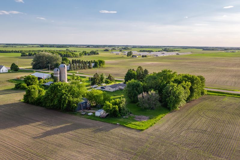 6225 Kenyon Rd, Owatonna, MN 55060