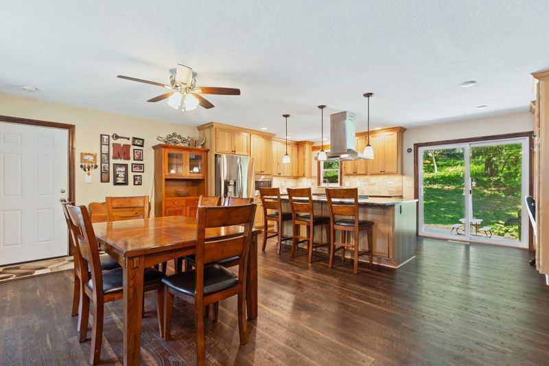 13951 Galway Ct, Apple Valley, MN 55124
