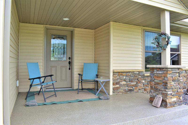 1017 Madison St, Alexandria, MN 56308