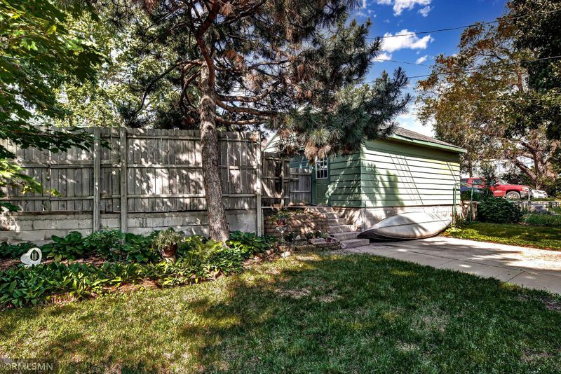117 12th Ave S, Saint Cloud, MN 56301