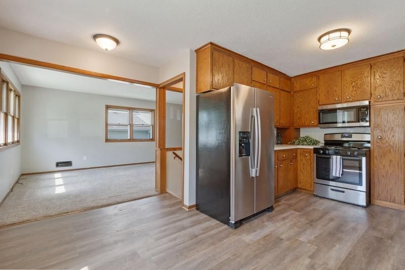5234 Drew Ave N, Brooklyn Center, MN 55429