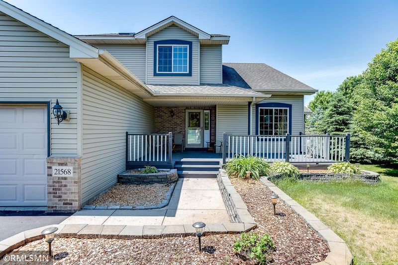 21568 Waco St NW, Nowthen, MN 55303