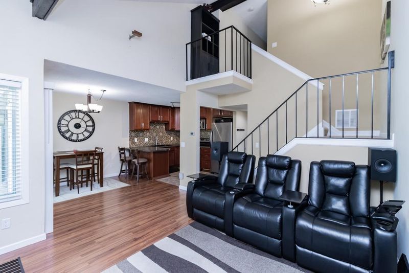 110183 Friendship Ln, Chaska, MN 55318