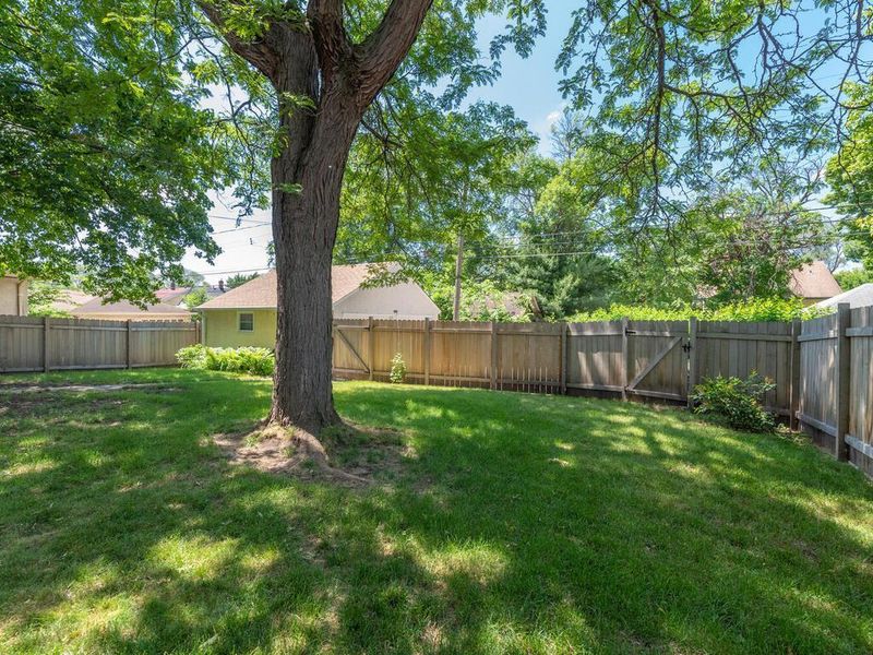 3632 19th Ave S, Minneapolis, MN 55407