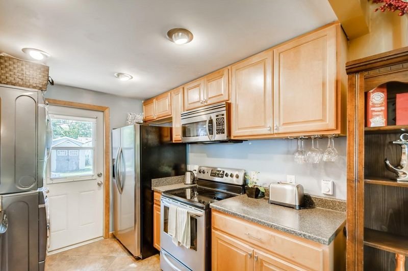 1644 Blackstone Ave, Saint Louis Park, MN 55416