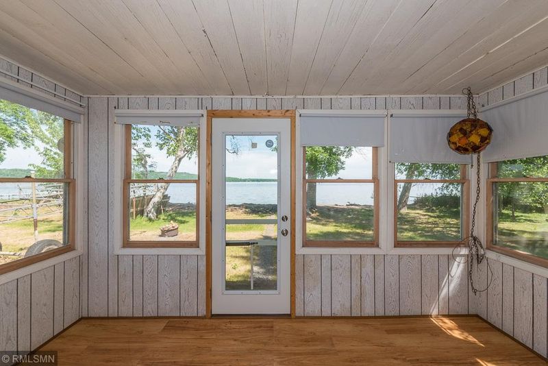 10388 Gull Point Rd, Brainerd, MN 56401