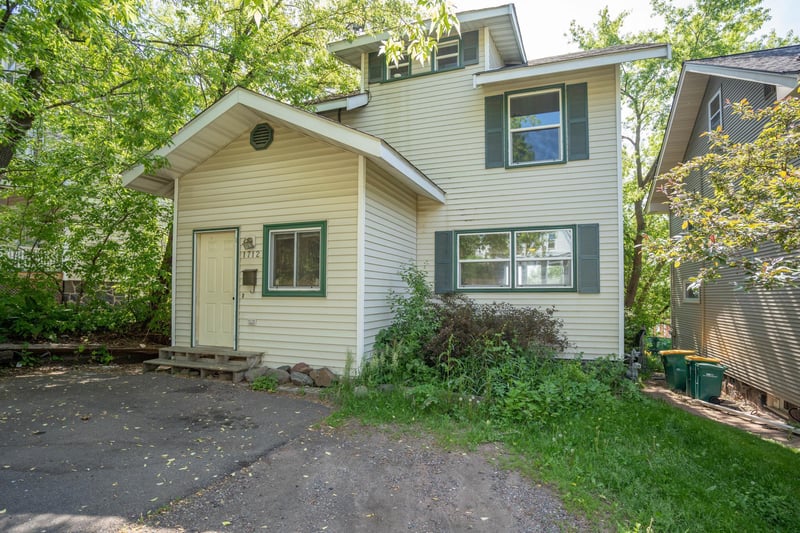 1712 E 5th St, Duluth, MN 55812