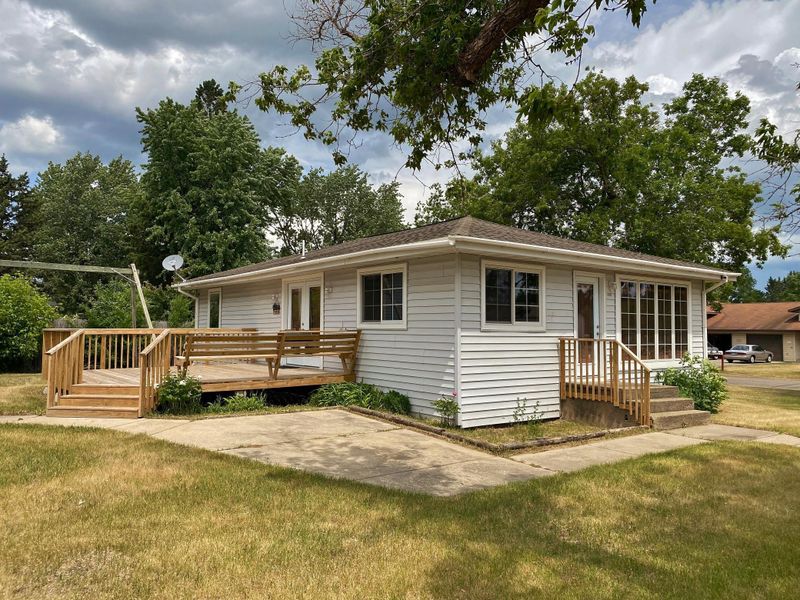715 Washington Ave S, Park Rapids, MN 56470