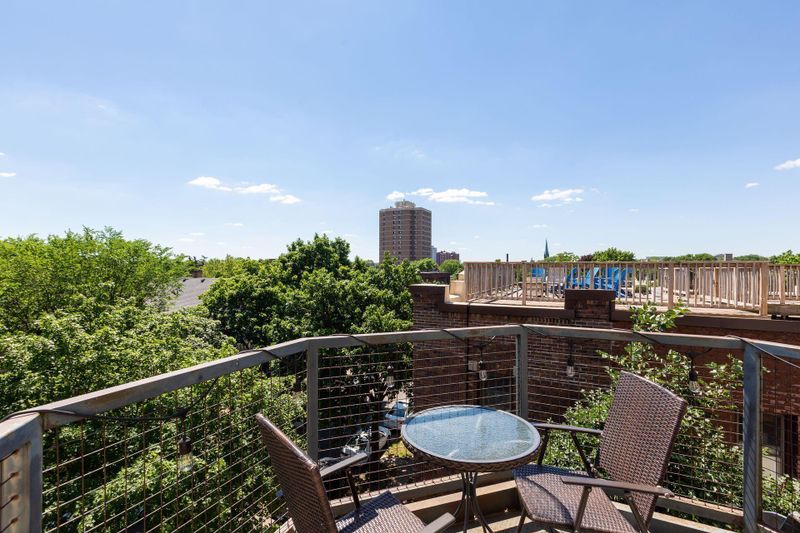 1800 Clinton Ave S #408, Minneapolis, MN 55404