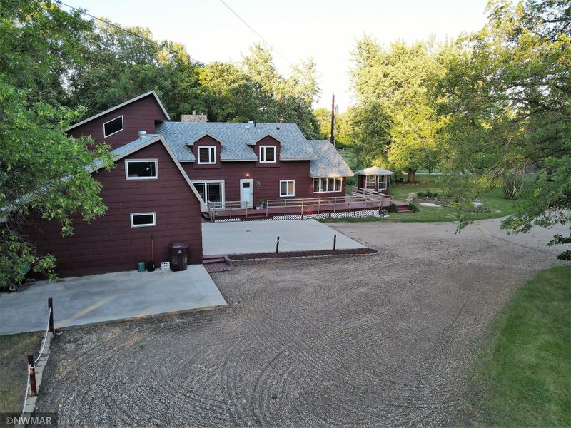 14321 185th Ave NE, Thief River Falls, MN 56701